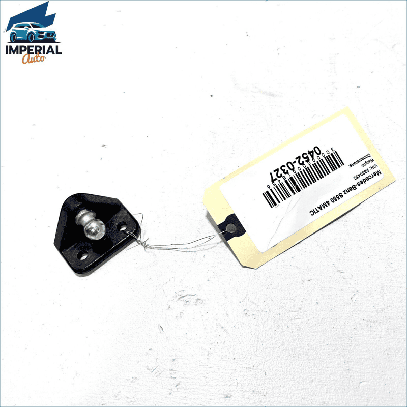 07-13 MERCEDES W221 S550 FRONT LEFT OR RIGHT SIDE DOOR CHECK STRAP BRACKET 