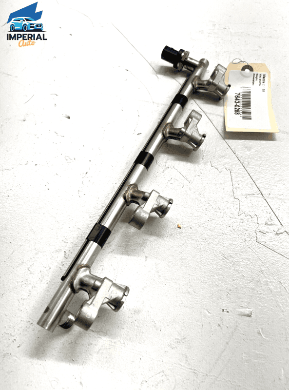 2023 MAZDA CX-50 2.5L FUEL INJECTOR RAIL DISTRIBUTOR & SENSOR OEM - 15K MIL