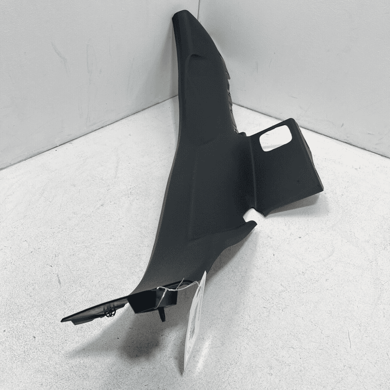 2017-18-19-20-2023 AUDI Q7 PILLAR LOWER TRIM COVER PANEL REAR RIGHT SIDE OE