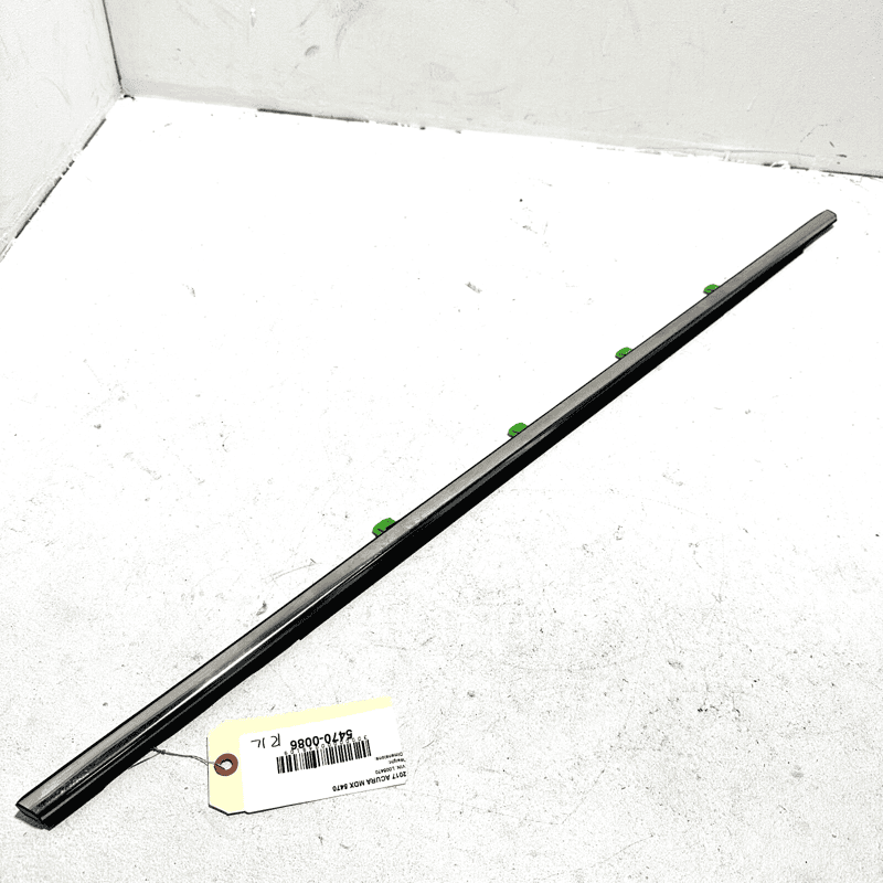 2014-2020 ACURA MDX REAR LEFT DRIVER SIDE DOOR BELT MOLDING OEM