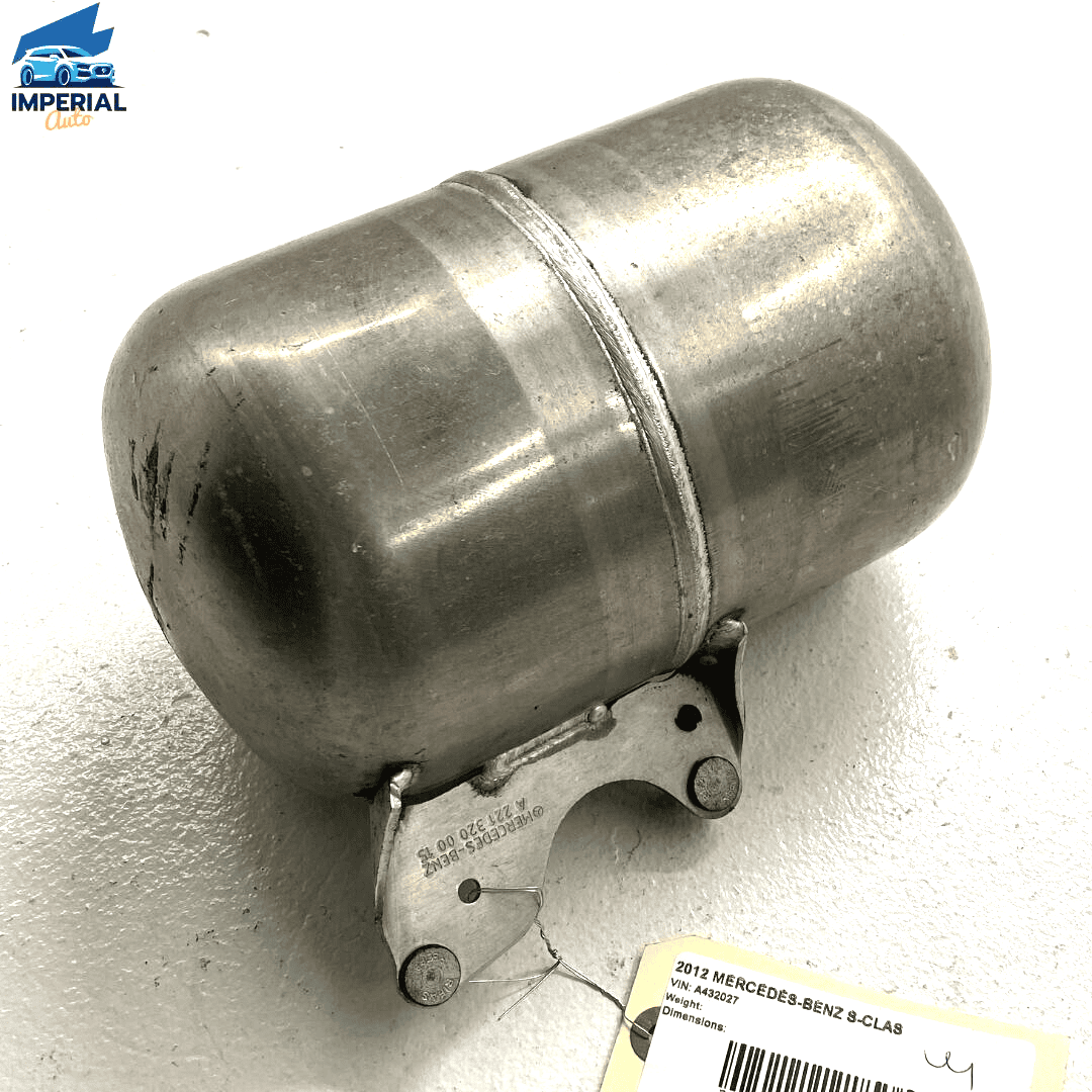 07-13 Mercedes S550 CL550 Air Suspension Pressure Accumulator Reservoir Tan
