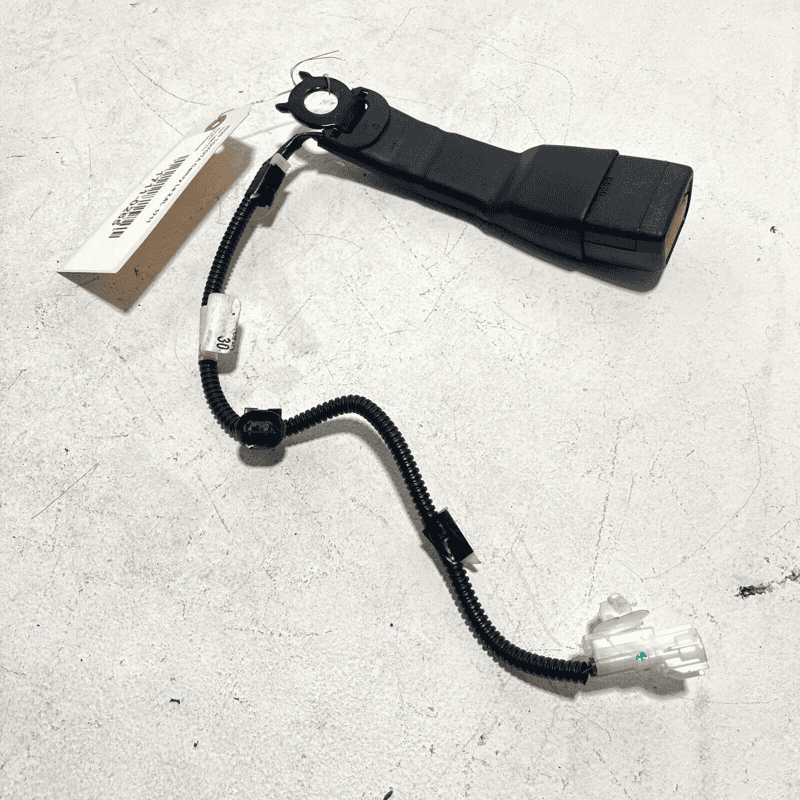 Front Right Passenger Side Seat Belt Seatbelt Buckle TOYOTA CAMRY 2018-2023