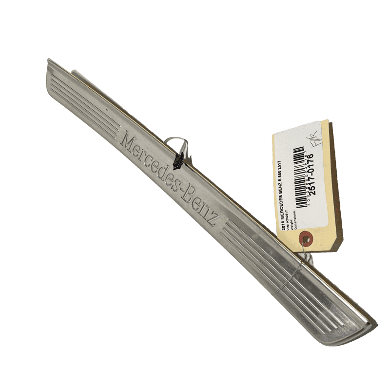 2014-2017 MERCEDES S550 W222 FRONT PASSENGER SIDE DOOR SILL SCUFF PLATE TRI