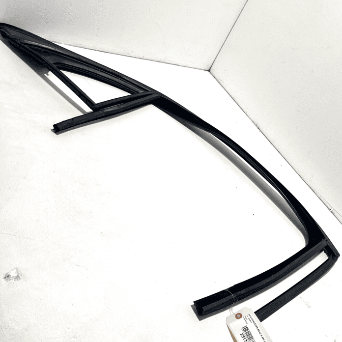2014-2017 MERCEDES S550 W222 REAR RIGHT DOOR WINDOW RUN CHANNEL MOLDING OEM