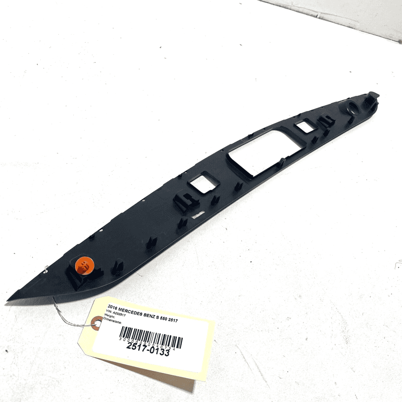 2014-2017 MERCEDES S550 W222 TRUNK LID LICENSE LIGHT LAMP MOLDING COVER OEM