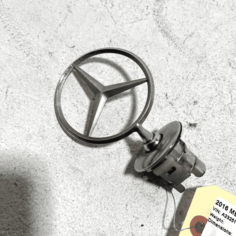 Front Hood Emblem Star Logo Mercedes-Benz S550 2014-2017 OEM