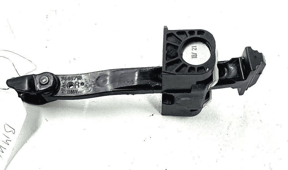 DOOR BRAKE, FRONT RIGHT OEM 7446718 2011 - 2017 2018 BMW 340 XI F30 F32
