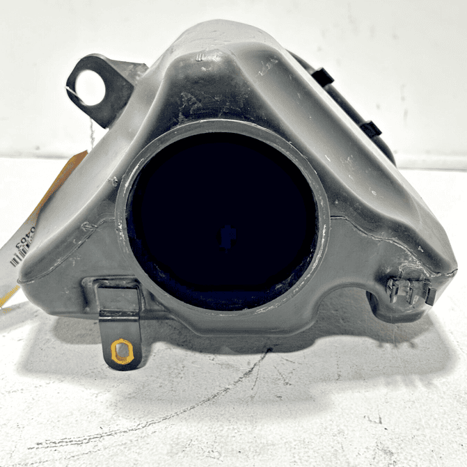 2014 - 2017 MERCEDES S600 S550 W222 WINDSHIELD WIPER WASHER RESERVOIR TANK OEM