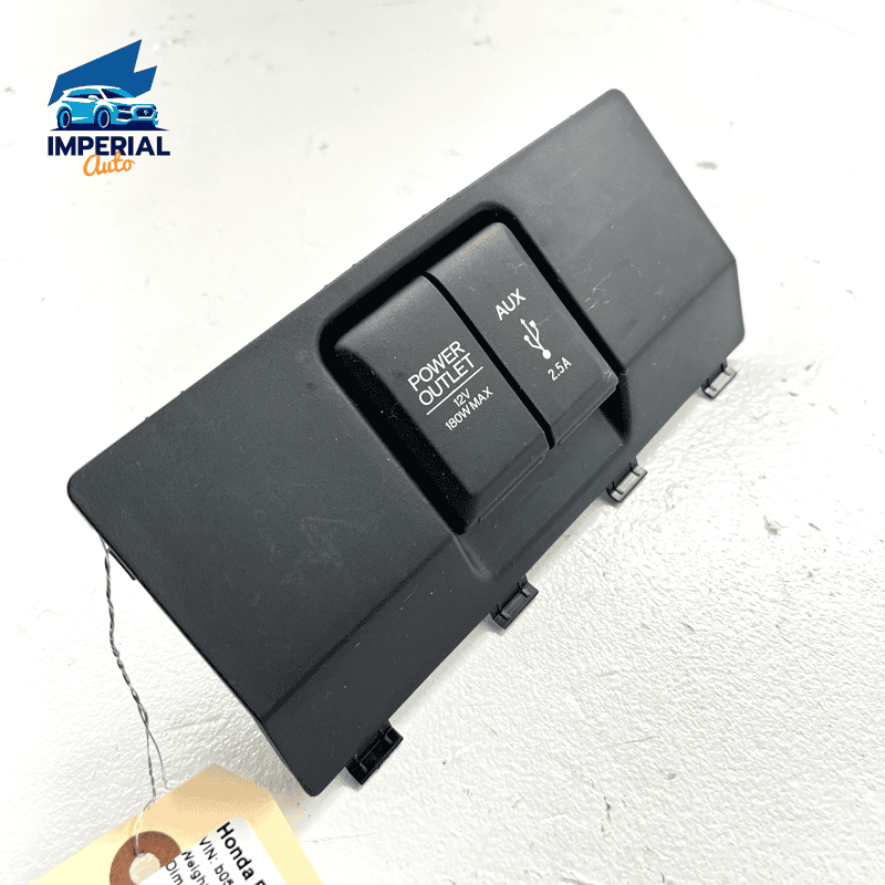2016-2018 Honda Pilot USB Trim Console Auxiliary Connector And Power Outlet