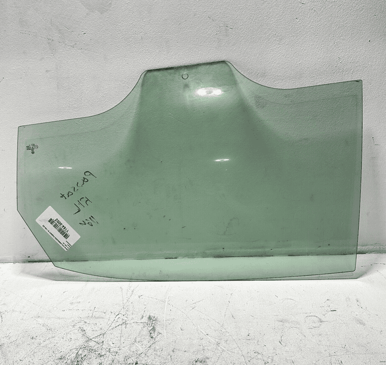 2012-2018 VOLKSWAGEN PASSAT S REAR LEFT DRIVER SIDE DOOR WINDOW GLASS OEM