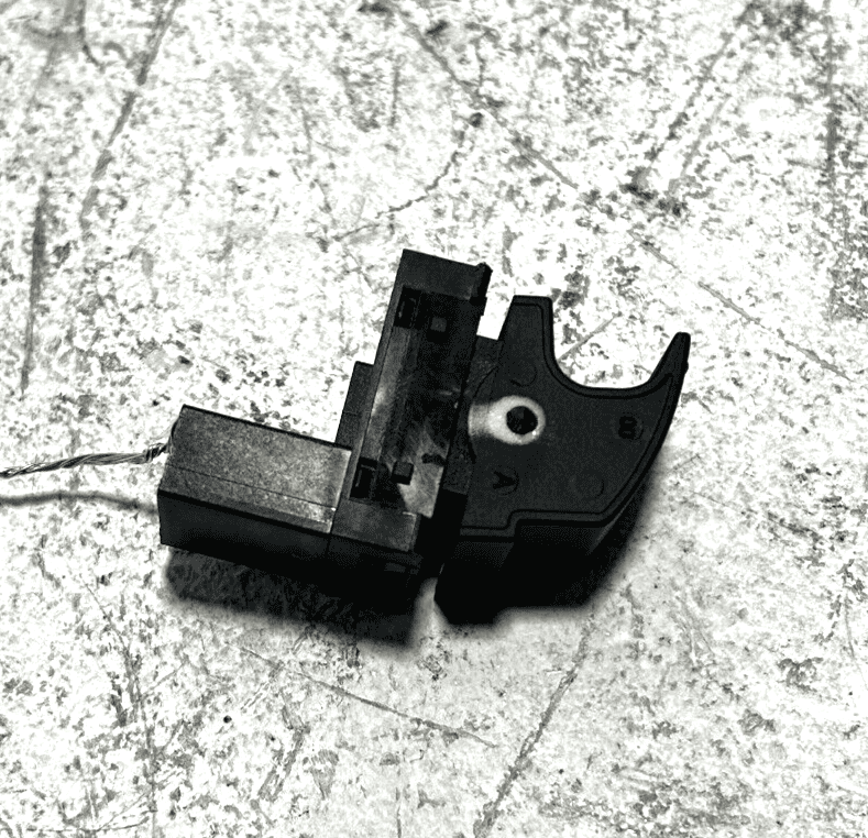 2012-2018 VOLKSWAGEN PASSAT S REAR LEFT SIDE DOOR WINDOW CONTROL SWITCH OEM