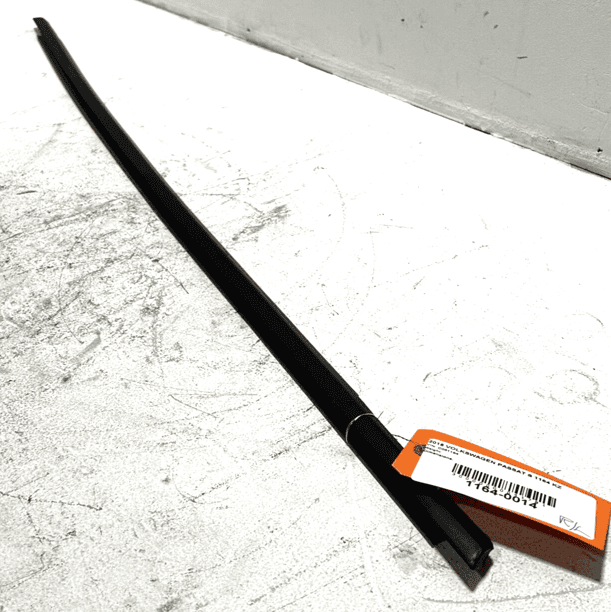 12-2018 VOLKSWAGEN PASSAT S REAR LEFT SIDE DOOR CHROME WINDOW UPPER MOLDING OEM