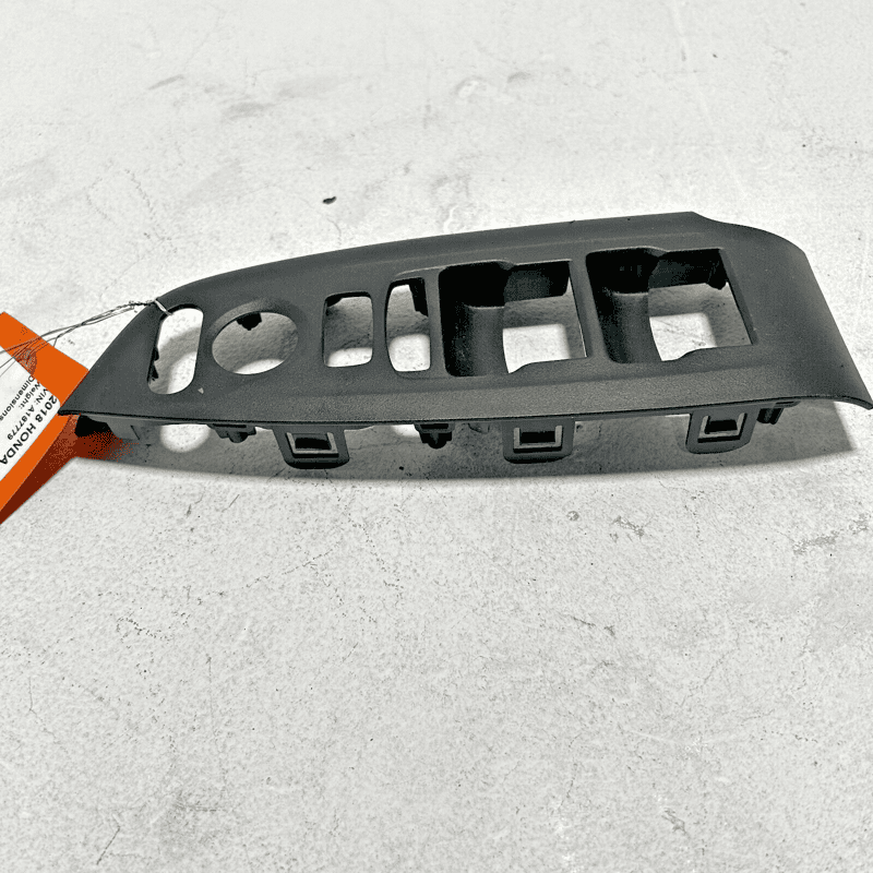 HONDA ACCORD 2018-2020 FRONT LEFT DRIVER SIDE MASTER DOOR WINDOW SWITCH BEZEL OE