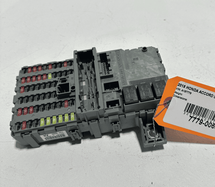 2018 HONDA ACCORD LX INTERIOR CABIN FUSE RELAY BOX OEM