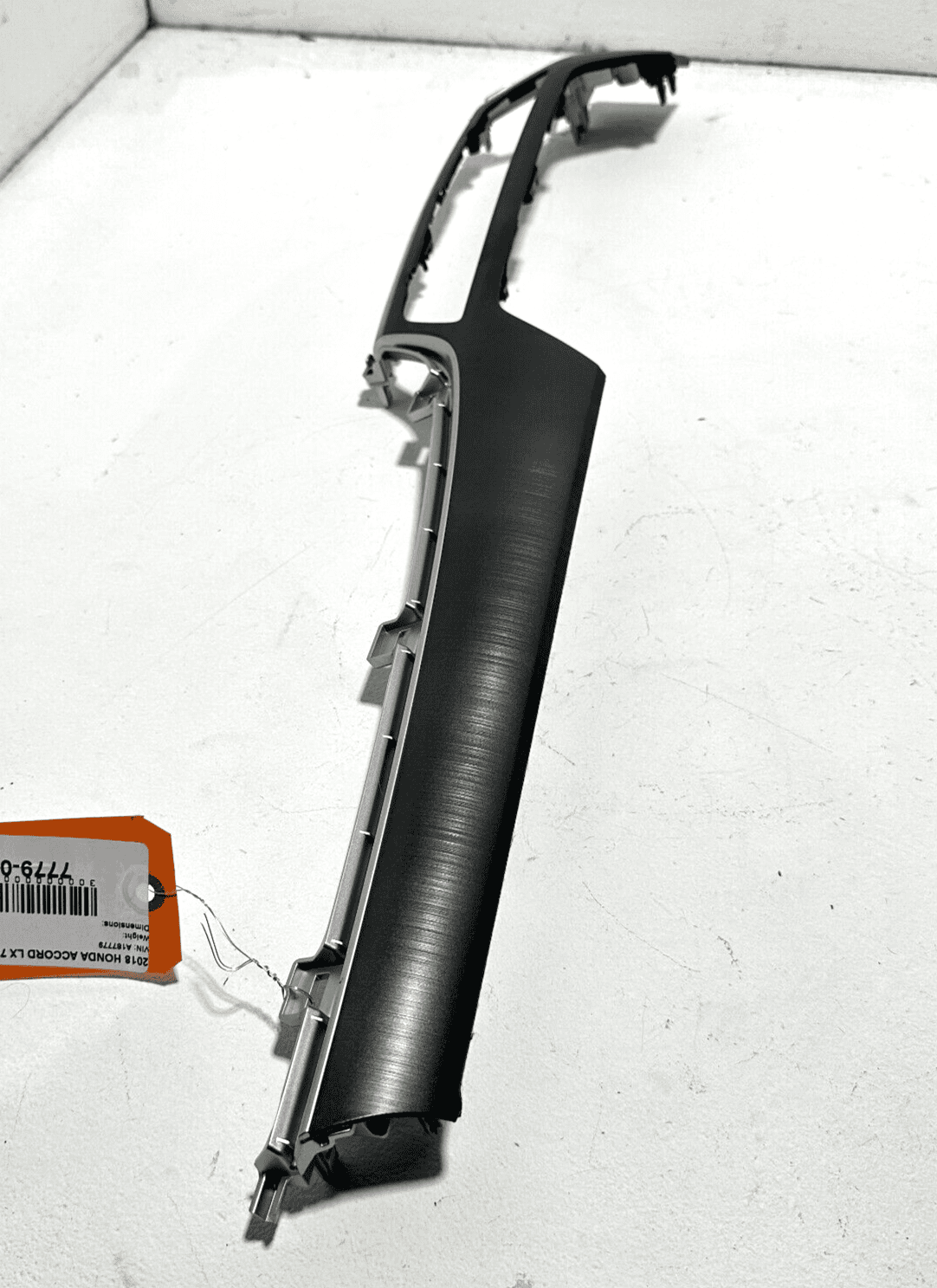 2018-2020 HONDA ACCORD LX FRONT CENTER DASHBOARD TRIM COVER BEZEL PANEL OEM