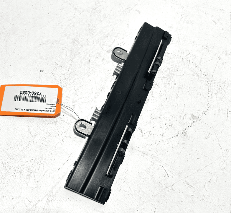2010-2012-2013 MERCEDES BENZ S550 ROOF ANTENNA AMPLIFIER MODULE W/ KEYLESS OEM