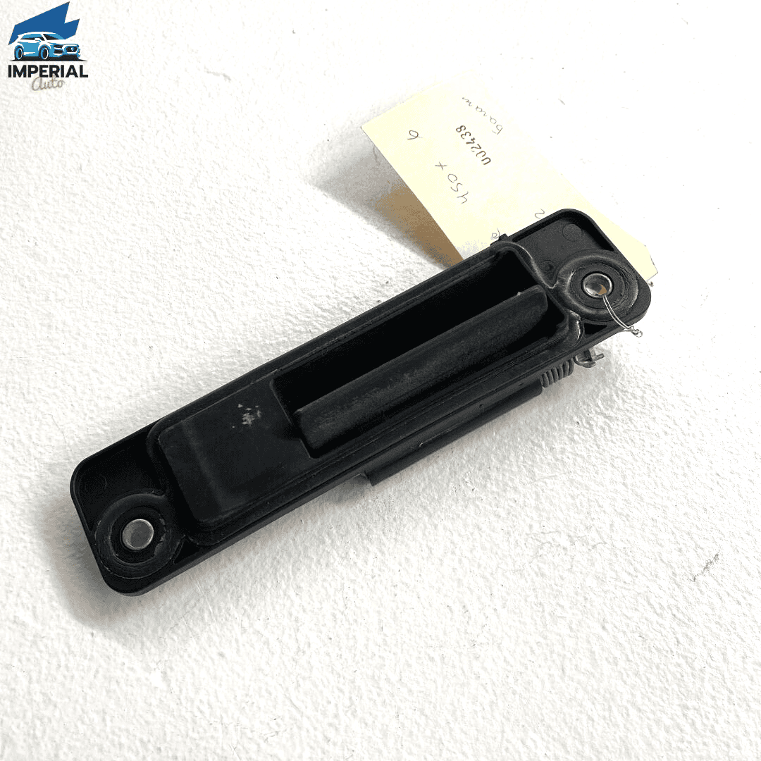07-12 Mercedes X164 GL450 Rear Trunk Tailgate Release Open Handle 164740119 07-12 Mercedes X164 GL450 Rear Trunk Tailgate Release Open Handle 164740119
