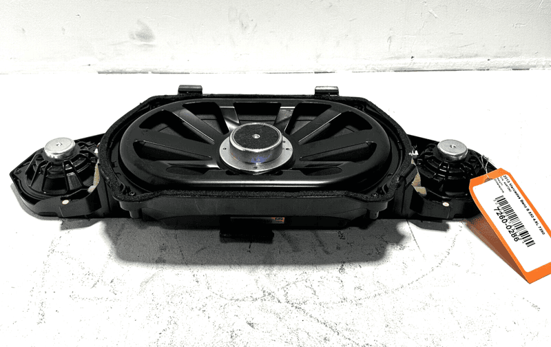 Mercedes 11-13 W221 S400 S550 REAR SUBWOOFER SUB WOOFER AUDIO SOUND SPEAKER OEM