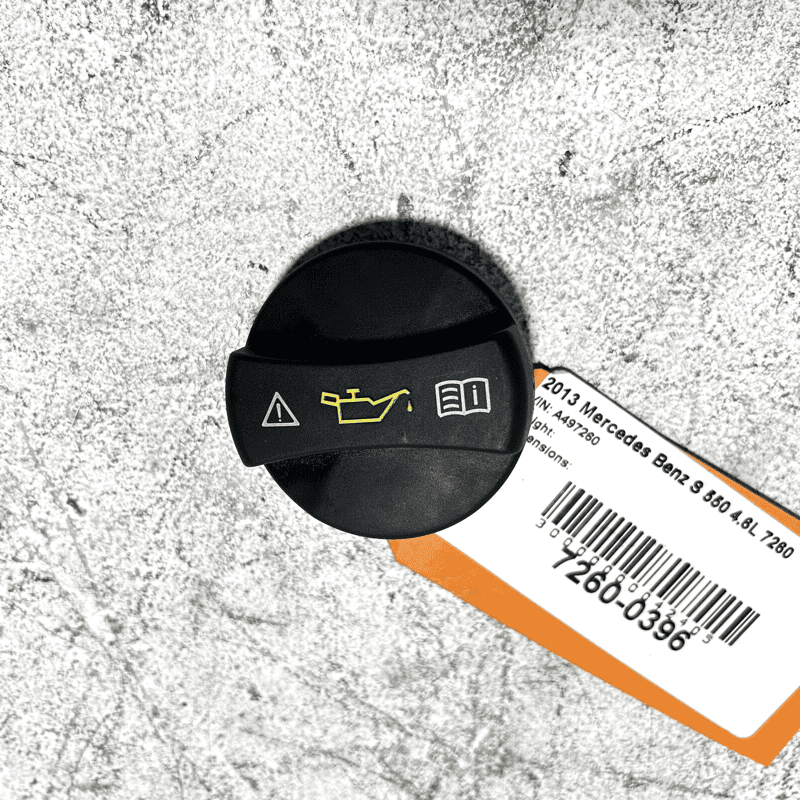 Engine Motor Oil Filler Filter Cap Cover Mercedes-Benz S550 2012-2014 OEM