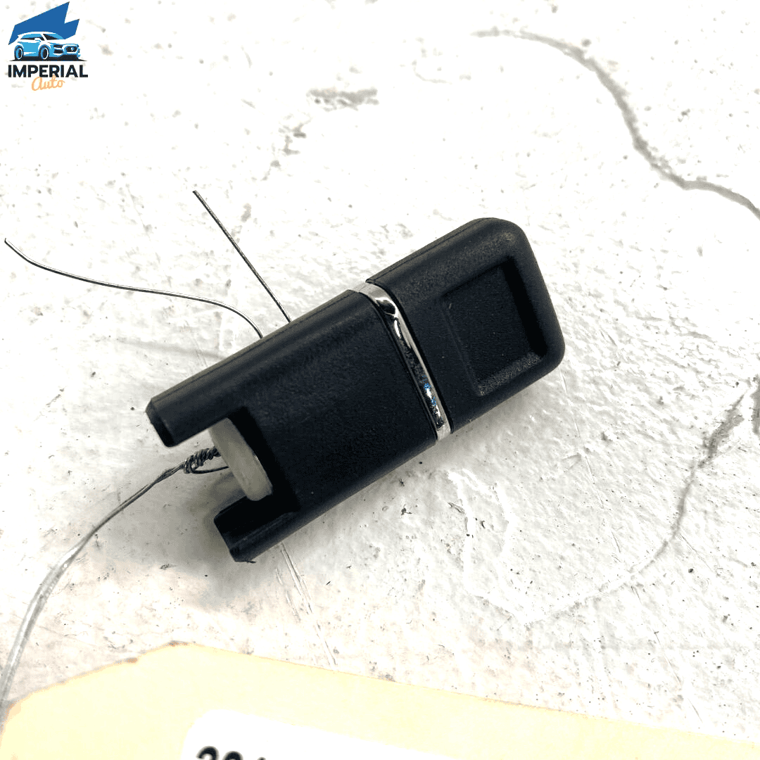 2007-2013 Mercedes W221 S550 Front Right Passenger Side Door Lock Latch Kno