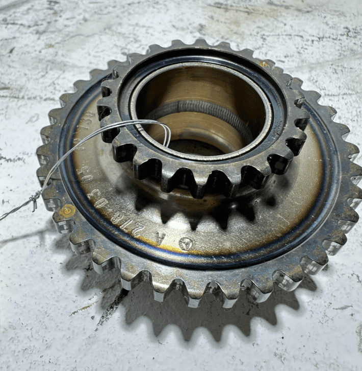 2012 - 2017 MERCEDES S550 S63 ENGINE TIMING INTERMEDIATE IDLER GEAR SPROCKET OEM