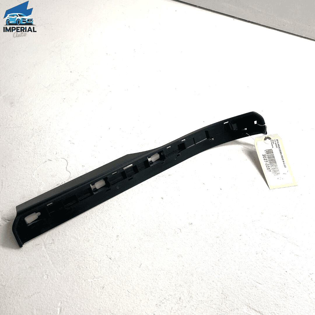 07-13 Mercedes S550 S600 Rear Driver Door Sill Scuff Plate Base Trim Bracke