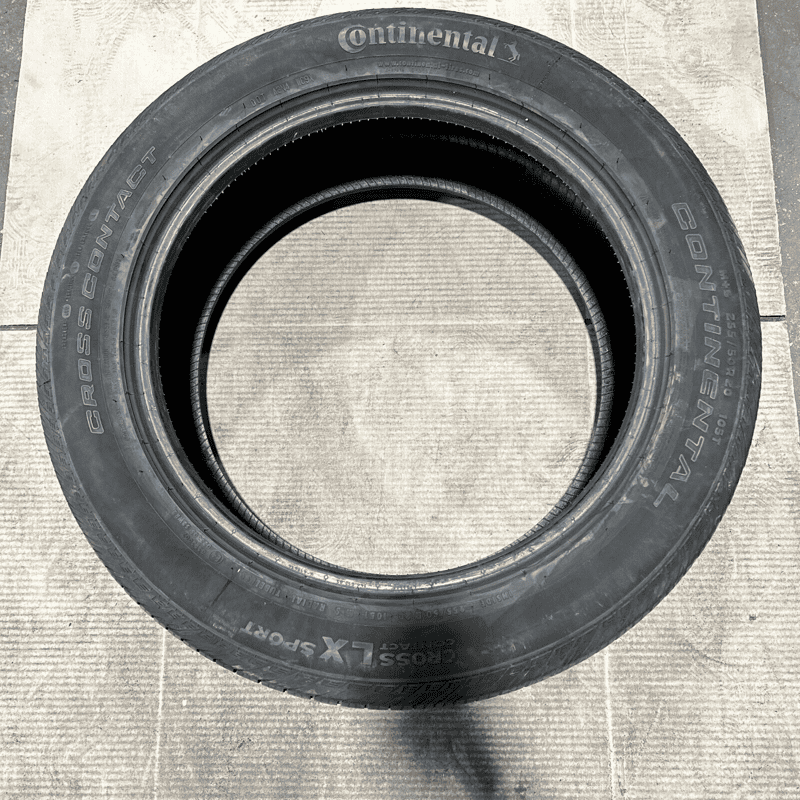 Continental Cross Contact LX Sport 255 / 50 R20 105T M+S OEM Year 2020 7/32 
