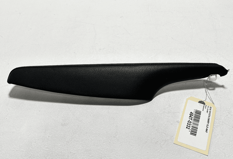 2018-2020 TOYOTA CAMRY INTERIOR DOOR PANEL ARMREST COVER FRONT RIGHT SIDE OEM