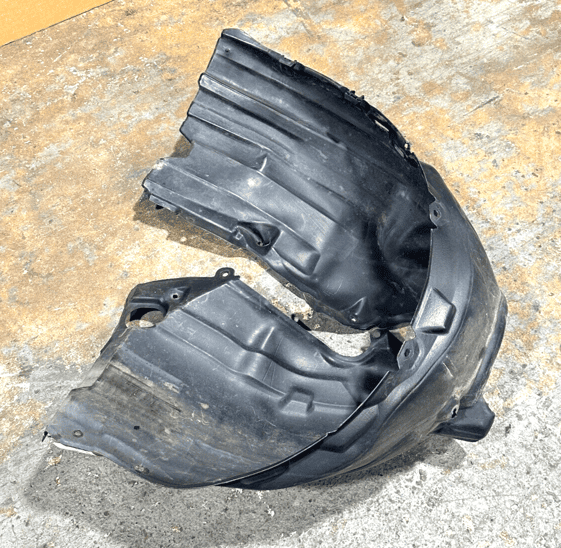2018-2023 TOYOTA CAMRY 2.5L XSE FRONT LEFT DRIVER FENDER LINER SPLASH SHIELD OEM