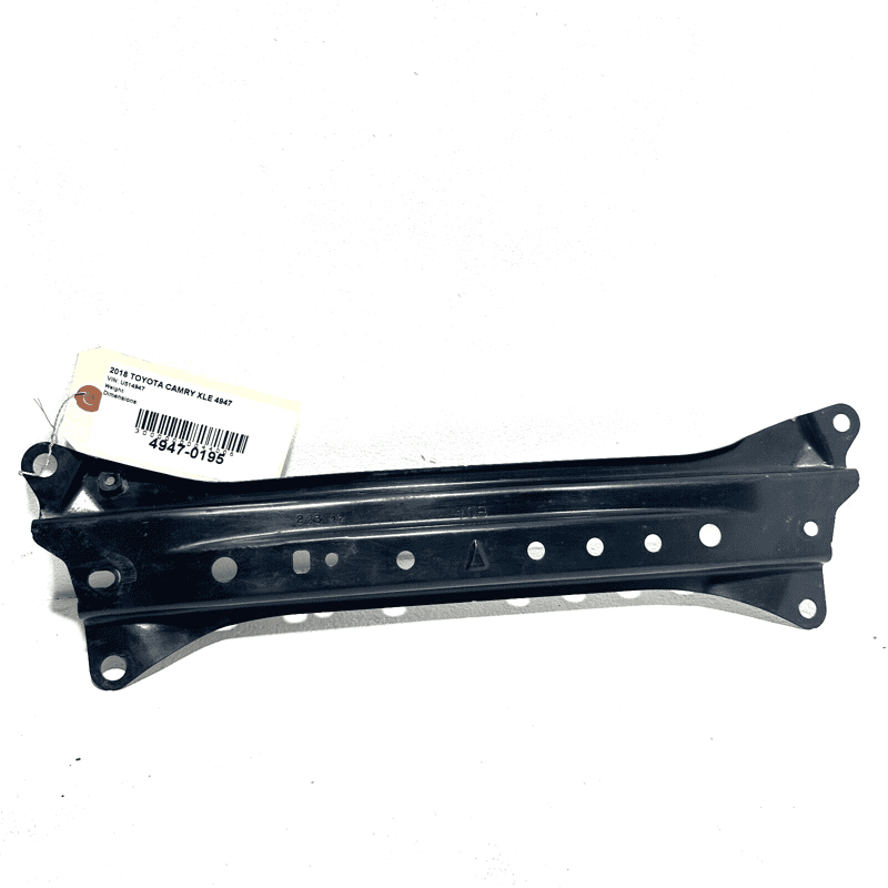 18-23 TOYOTA CAMRY XLE Front Suspension SubFrame Reinforcement Bracket Plate OEM