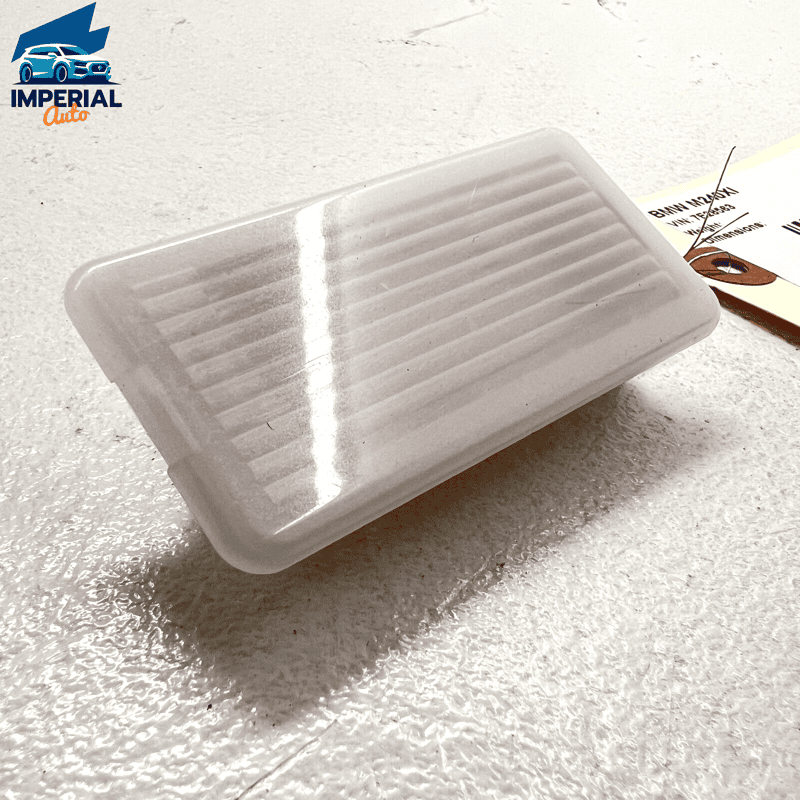 BMW M240xi F23 2017 - 2021 M2 230xi TRUNK CARGO INTERIOR COURTESY LIGHT LAM