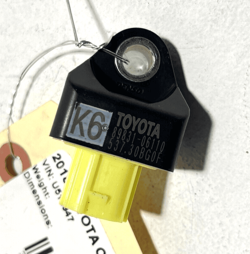 18-24 TOYOTA CAMRY IMPACT CRASH SENSOR REAR CENTER / LEFT OR RIGHT SIDE OEM 1PCS