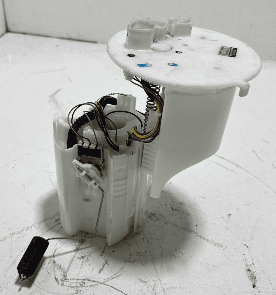 2018 - 2024 Toyota Camry SE 2.5L Electric Fuel Gas Tank Pump Unit OEM