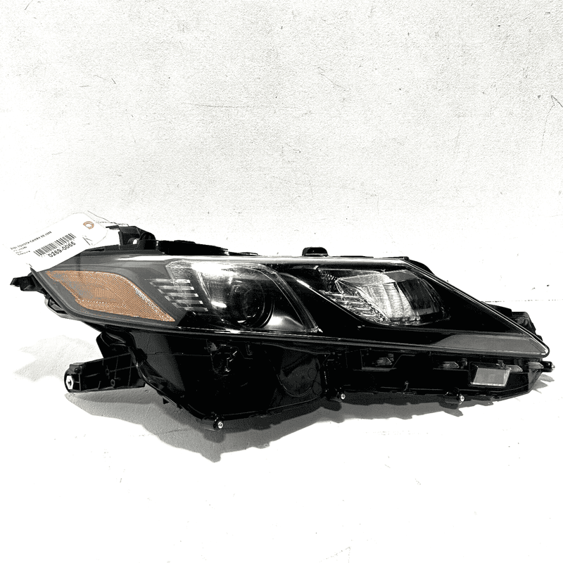 2019-2024 TOYOTA CAMRY SE HEADLIGHT HEADLAMP RIGHT PASSENGER SIDE OEM