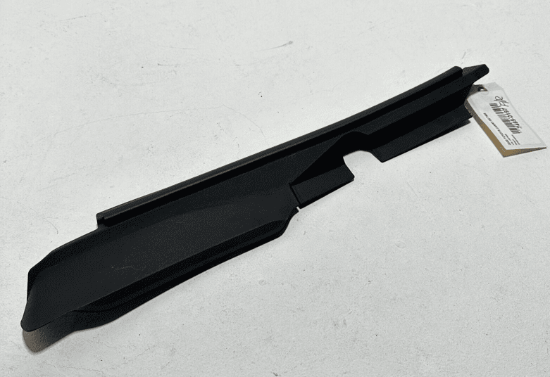 2018-2024 TOYOTA CAMRY SE FENDER PROTECTOR PANEL TRIM BLACK FRONT RIGHT OEM