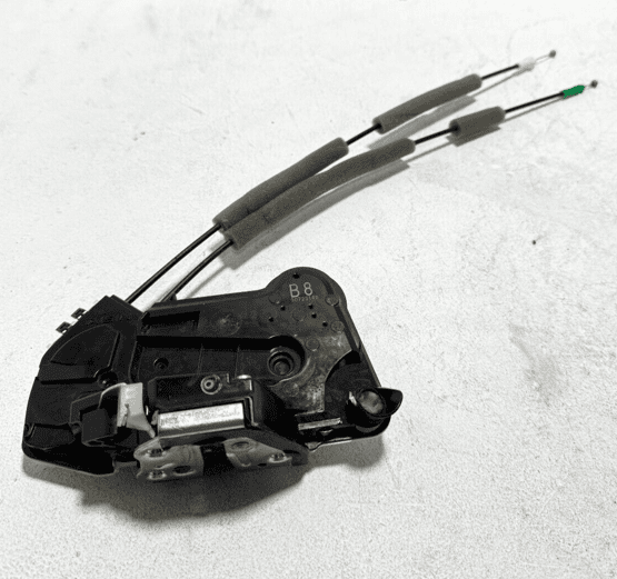 2018-2024 TOYOTA CAMRY FRONT LEFT DRIVER SIDE DOOR LATCH LOCK ACTUATOR OEM