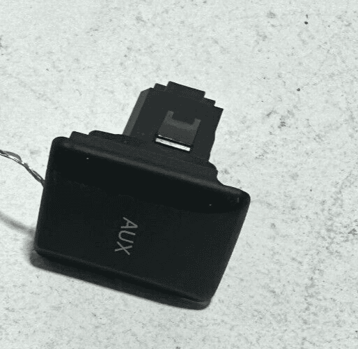 2015-2016-2017-2018-2019-2020 ACURA TLX AUX AUXILIARY JACK IN PORT OEM