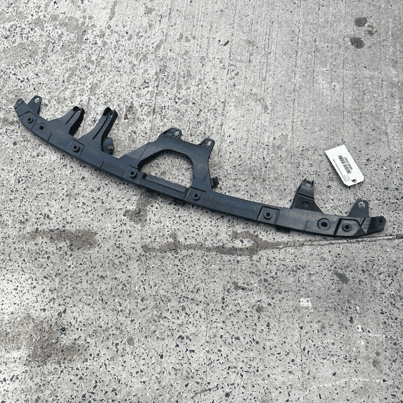 HONDA ACCORD 2018 - 2022 FRONT BUMPER CENTER UPPER MOUNT SUPPORT BRACKET