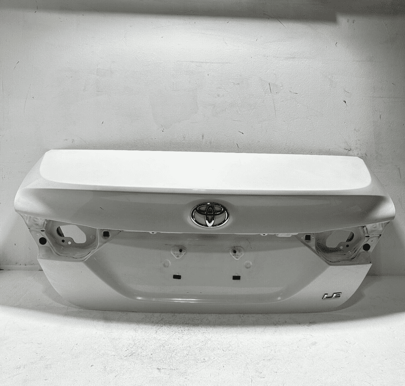 2018 - 2024 TOYOTA CAMRY LE TAILGATE TRUNK DECK LID SHELL PANEL = 040 = OEM