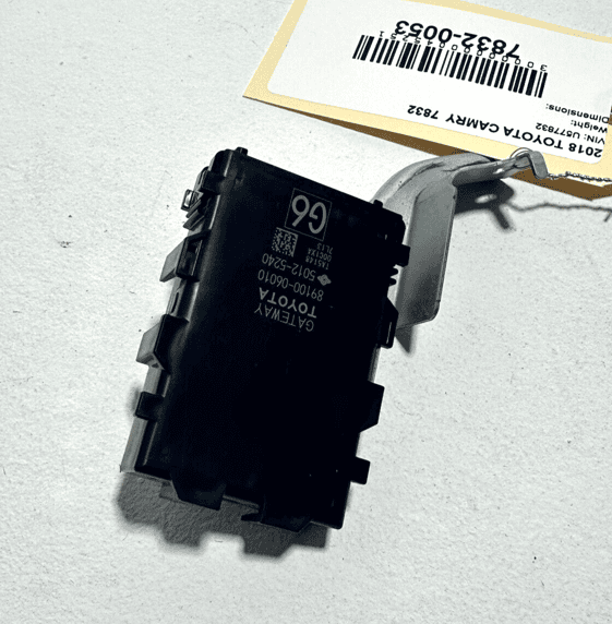 2018 TOYOTA CAMRY LE NETWORK GATEWAY COMPUTER CONTROL MODULE UNIT OEM