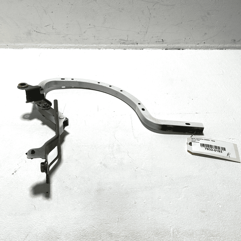 2018-2022 TOYOTA CAMRY TRUNK LID TAILGATE PASSENGER SIDE HINGE OEM WHITE *040*