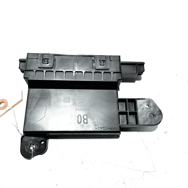TOYOTA CAMRY 2018-2019 AIR CONDITIONER AC CLIMATE TEMPERATURE CONTROL MODULE OEM