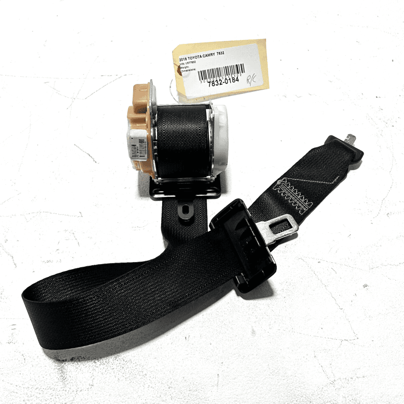 TOYOTA CAMRY 2018 - 2024 REAR CENTER MIDDLE SEAT BELT SEATBELT RETRACTOR OEM