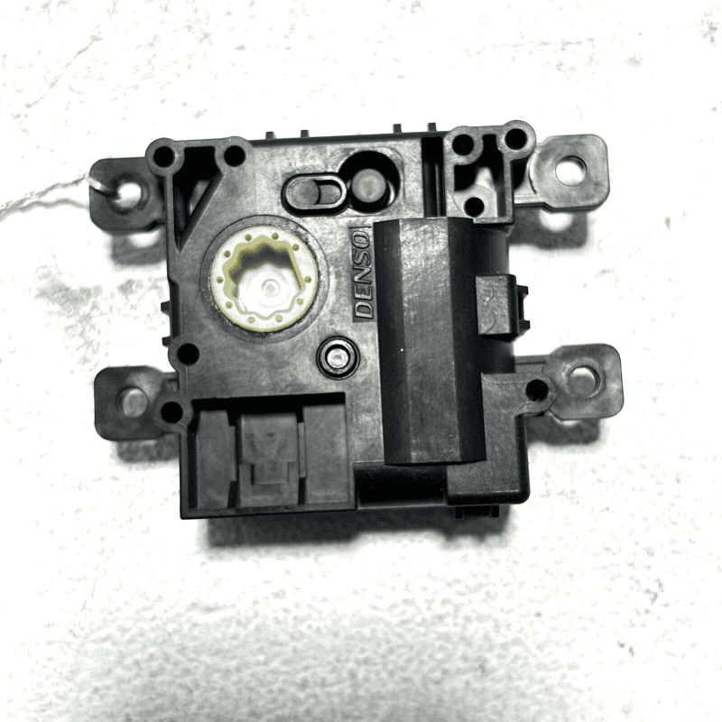 TOYOTA CAMRY 2018-2020 HVAC Air Inlet Door Actuator Motor OEM