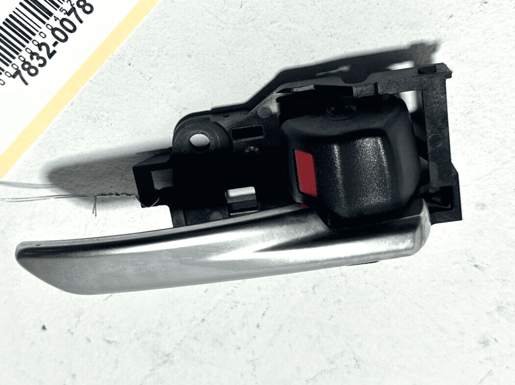 18-23 TOYOTA CAMRY Door Inner Latch Handle Front Or Rear Passenger Side OEM 1PCS