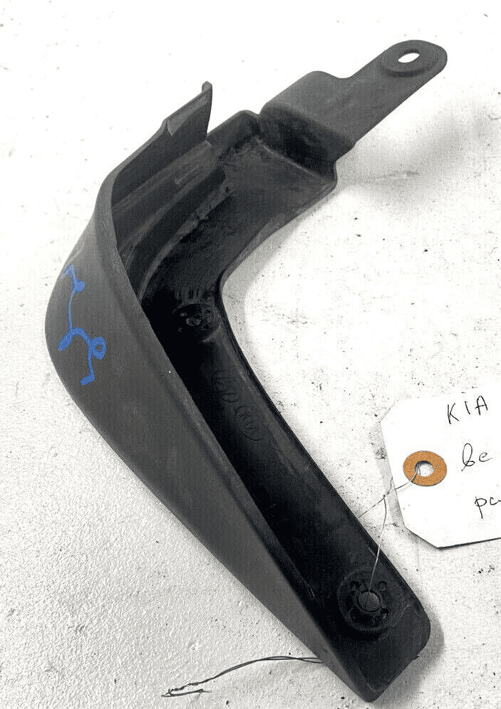 2010-2013 Kia Forte Front Right Fender Splash Mud Guard Flap OEM 868321M000