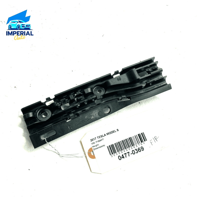 2012 - 2020 TESLA MODEL S RIGHT PASSANGER PANORAMIC ROOF DRAIN TUBE BRACKET 2012 - 2020 TESLA MODEL S RIGHT PASSANGER PANORAMIC ROOF DRAIN TUBE BRACKET