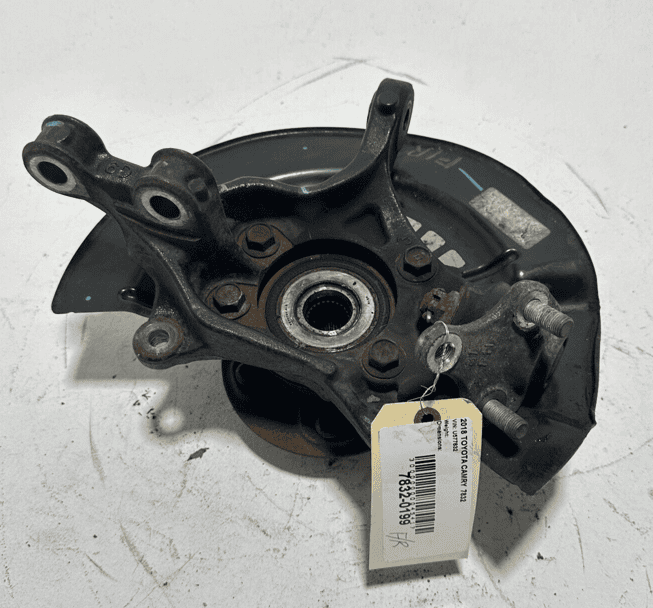 2018-2024 TOYOTA CAMRY LE SPINDLE KNUCKLE HUB FRONT RIGHT PASSENGER SIDE OEM