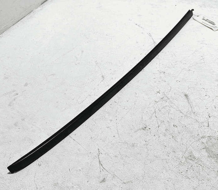 18-24 Toyota Camry Windshield APillar Drip Seal Molding Front Passenger Side OEM