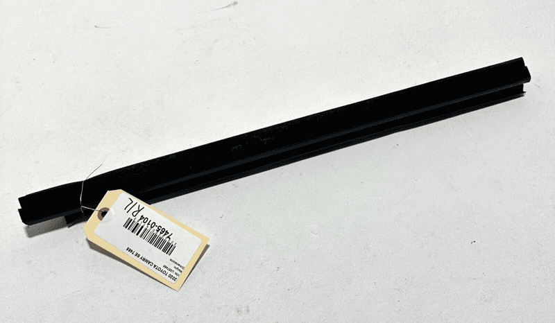 2018-2024 TOYOTA CAMRY SE REAR LEFT SIDE DOOR WINDOW INNER WEATHERSTRIP SEAL OEM